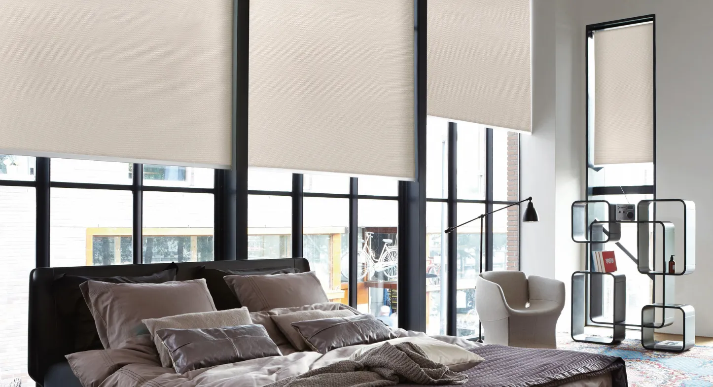 Cuatro modelos de cortinas para renovar el living de tu casa.